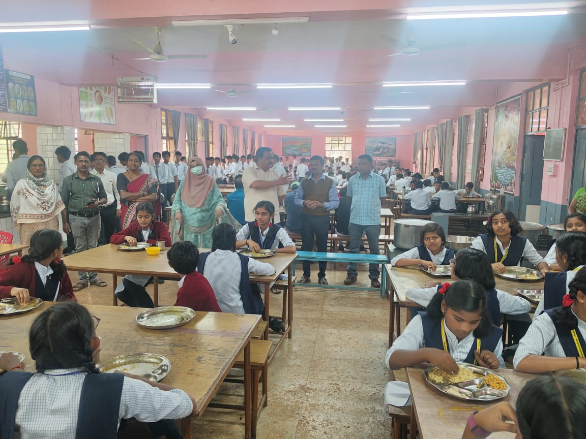 Mundgodu :-Seventy-eight students of PM Shri Jawahar Navodaya Vidyalaya in Mundgod, Uttara Kannada